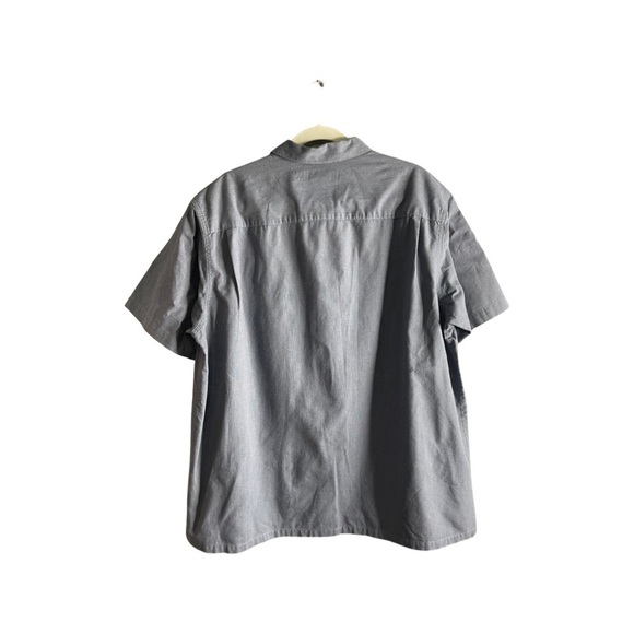 Columbia sportswear men size XL short sleeve grayish blue button up. - Picture 4 of 12